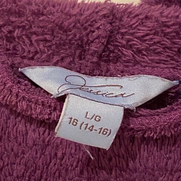 Cozy Hooded Robe - Picture 4 of 4